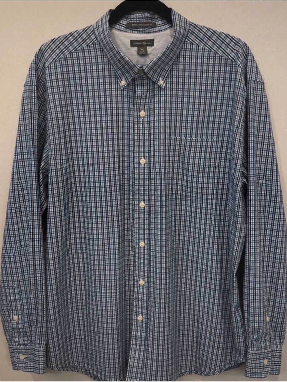 Eddie Bauer Men’s XL Wrinkle Free Classic Fit Blue Plaid Button Down Shirt